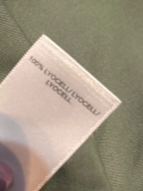 Lucky Brand NWOT 100% Lycocell Olive Green Long Sleeve Button-Up Shirt - Picture 6 of 8